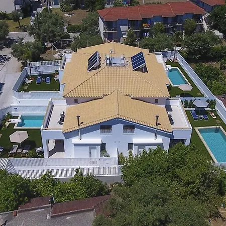 The Quad Luxury *