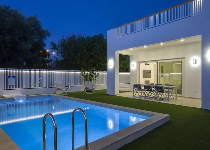 The Quad Luxury Villa *