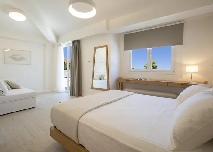 The Quad Luxury